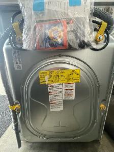 NEW 27" Electrolux Front Load Washer (Stackable) 5.1 Cu.Ft - Photo 8