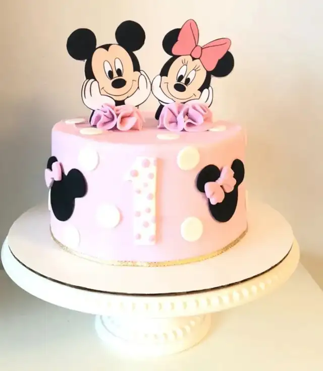 Oakville cakes , custom cakes and desserts for any occasion