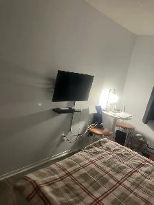 furnished room for rent in condo - Photo 2
