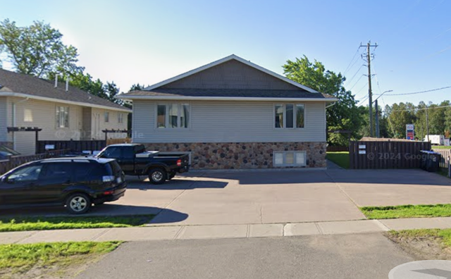 RECENTLY BUILT 2 BDRM. UPPER LEVEL APT. IN A 4-PLEX - SEPT. 1st