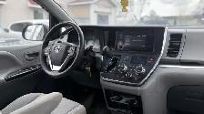 2016 Toyota Sienna LE - Photo 13