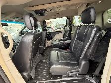 2016 Chrysler Town & Country TOURING - Photo 13