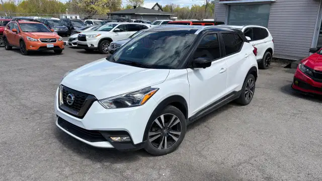 2019 Nissan Kicks SR
