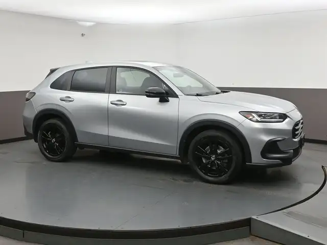 2026 Honda HR-V SPORT AWD, HEATED SEATS, BACKUP CAMERA , WIRLESS