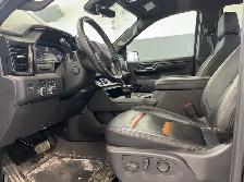 2025 GMC SIERRA 1500 AT4 CREW CAB SB - Photo 5