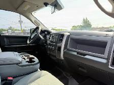 2017 Ram 1500 4WD Crew Cab 140.5' ST - Photo 9