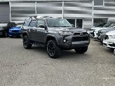 2014 Toyota 4Runner SR5 4X4/NAVIGATION/BACK UP CAMERA/SUNROOF/7 - Photo 6
