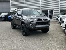 2014 Toyota 4Runner SR5 4X4/NAVIGATION/BACK UP CAMERA/SUNROOF/7 - Photo 7