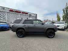 2014 Toyota 4Runner SR5 4X4/NAVIGATION/BACK UP CAMERA/SUNROOF/7 - Photo 18