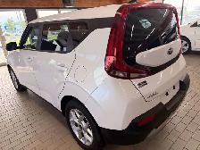 2020 Kia Soul EX - Photo 2