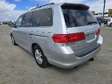 2010 Honda Odyssey EXLBackup CameraSunroofPower Sliding Door - Photo 6