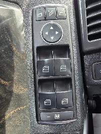 2012 Mercedes-Benz GLK350 4MATIC AWDLeatherBackup CamNavi - Photo 17