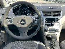 2009 Chevrolet Malibu Hybrid | Fuel Efficient, Sun Roof - Photo 12