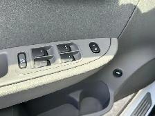 2009 Chevrolet Malibu Hybrid | Fuel Efficient, Sun Roof - Photo 17