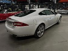 2011 Jaguar XK XKR | 5.0L Supercharged V8 | Bowers & Wilkins - Photo 4