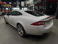 2011 Jaguar XK XKR | 5.0L Supercharged V8 | Bowers & Wilkins - Photo 6