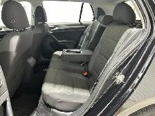 Volkswagen Golf Comfortline 5 portes avec boîte automatique 2021 - Photo 14