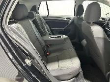 Volkswagen Golf Comfortline 5 portes avec boîte automatique 2021 - Photo 17