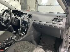 Volkswagen Golf Comfortline 5 portes avec boîte automatique 2021 - Photo 20