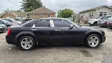 2010 Chrysler 300 LIMITED, ONLY 150KMS, V6, AS IS SPECIAL - Photo 6
