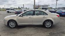 2010 Lincoln MKZ - Photo 2
