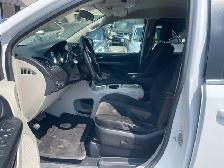 2018 Dodge Grand Caravan Crew - Photo 12