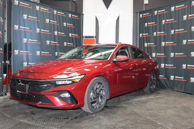 2024 Hyundai Elantra IVT - CLEANCARFAX|NAVI|CARPLAY|SUNROOF