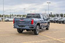2026 GMC Sierra 3500HD Denali - Photo 9