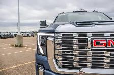 2026 GMC Sierra 3500HD Denali - Photo 11