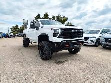 2026 Chevrolet Silverado 3500HD LT Trail Boss True North Z71 - Photo 3