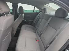2015 Chevrolet Malibu - Photo 13