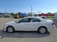 2011 Ford Fusion Hybrid - Photo 8