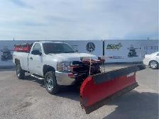 2011 Chevrolet Silverado 2500HD w/ Head Curtain Airbags - Photo 3