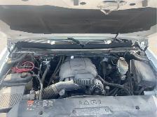 2011 Chevrolet Silverado 2500HD w/ Head Curtain Airbags - Photo 9
