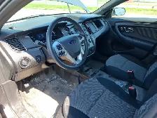 2014 Ford Taurus - Photo 10