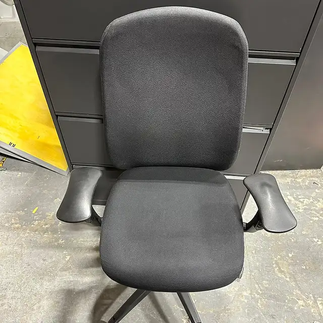Teknion Amicus Chair!