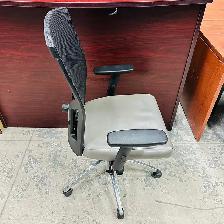 Global Alero Task Chair! - Photo 2
