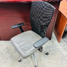 Global Alero Task Chair! - Photo 3