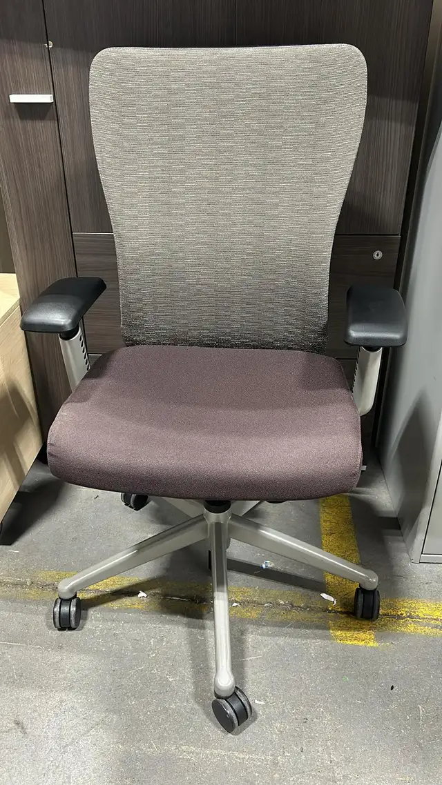 Haworth Zody Basic Task Chair!