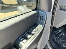 2026 Ford Super Duty F-350 SRW XLT | 613A | 4X4 | Crew Cab 176 - Photo 6