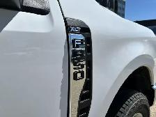 2026 Ford Super Duty F-350 SRW XLT | 613A | 4X4 | Crew Cab 176 - Photo 29
