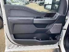 2026 Ford Super Duty F-350 SRW Lariat | 618A | 4X4 | Crew Cab - Photo 6