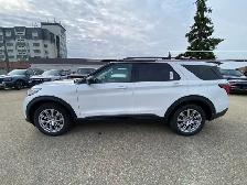 2026 Ford Explorer Active - Photo 4