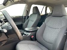 2022 Toyota RAV4 LE / AWD - Photo 11