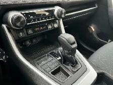 2022 Toyota RAV4 LE / AWD - Photo 15