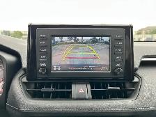 2022 Toyota RAV4 LE / AWD - Photo 19