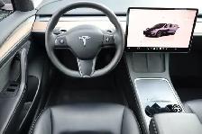 2023 Tesla Model 3 - Photo 10