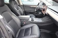 2023 Tesla Model 3 - Photo 19