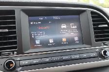 2018 Hyundai Elantra - Photo 13