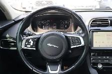 2019 Jaguar F-Pace - Photo 11